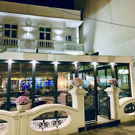 Bela Kuka Hotel ビトラ エクステリア 写真